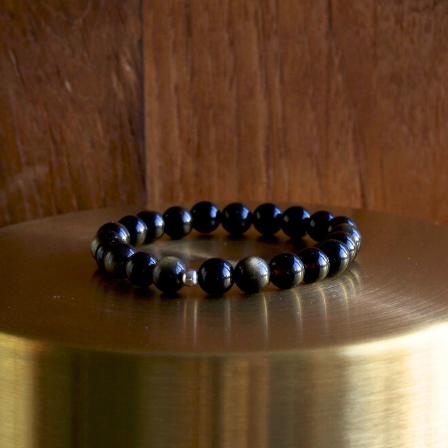 Bracelet en obsidienne noire dorée